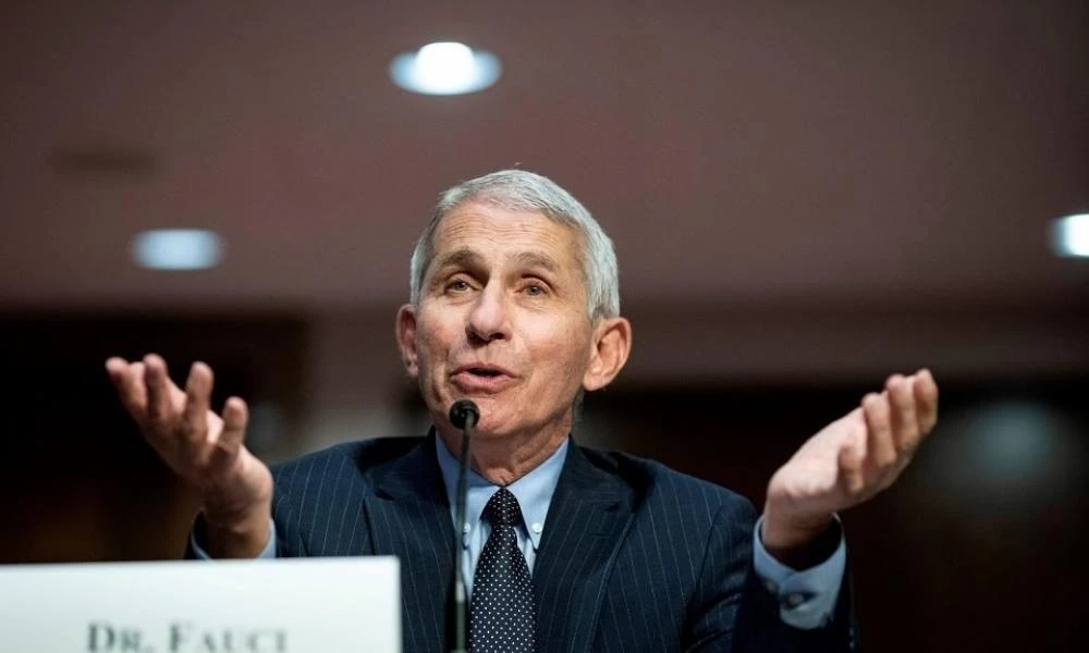 Φάουτσι: Η «υποτίμηση» της θνητότητας της COVID-19 «είναι πολύ πιθανή»